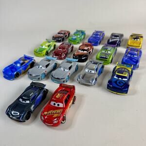Disney Pixar Cars 3 Next Gen Racers Diecast Lot Jackson Storm Lightning McQueen